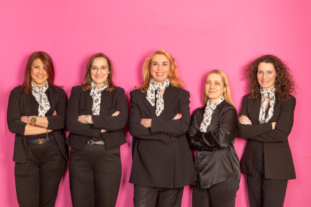 Barbara Ledermann, Carla Wittemann, Barbara Ludwig, Liana Cekanova und Katharina Hofstätter sind das Führungsteam.