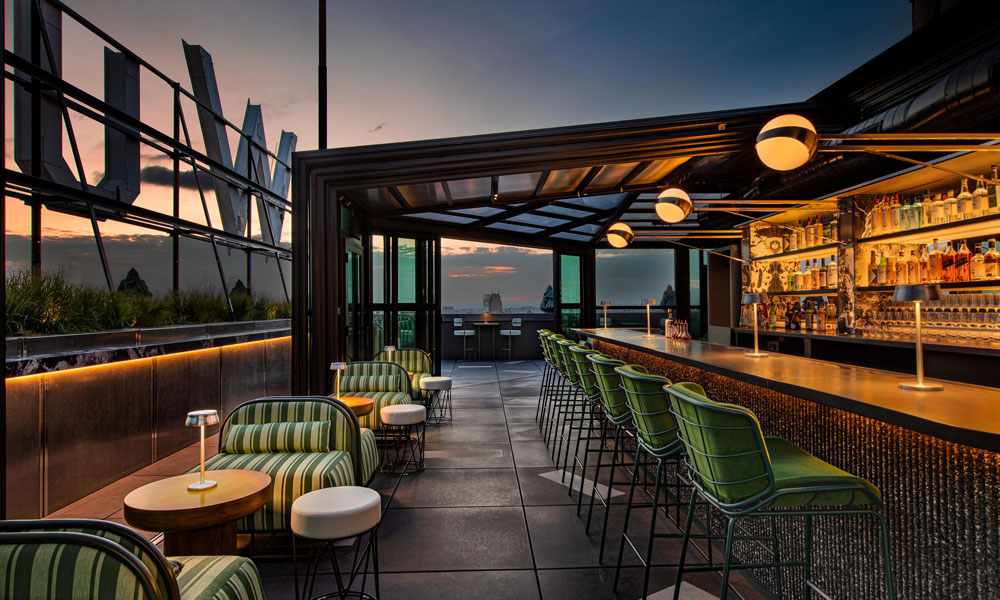 Inspiriert vom kreativen und kosmopolitischen Flair öffnet die einzige Rooftop Bar am Union Square