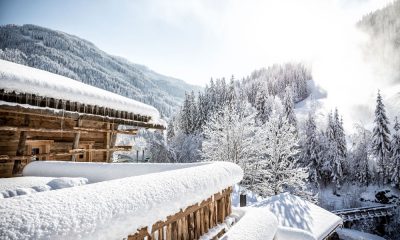 Nur wenige Schritte vom Snow Space Salzburg entfernt, ist das luxuriöse Chaletdorf