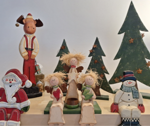 Weihnachtliche Dekoration für friedliche Stimmung zu Hause