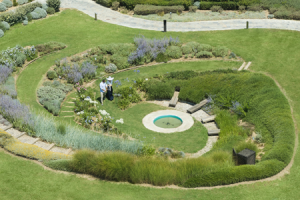 Gartenanlage im Neptune Luxury Resort