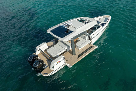 Die luxuriöse Saxdor 400 GTO