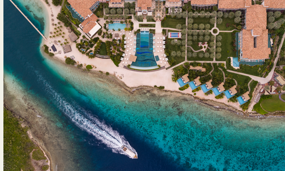 Das Sandals Royal Curaçao feiert die Teilnahme der Karibikinsel an der Fußballweltmeisterschaft 2026 mit „Vacation Goals“ © Sandals Resorts
