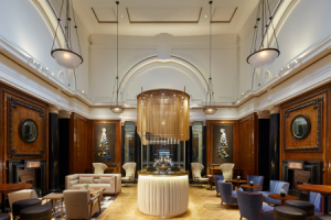 Noes Lobby ©Marriott International