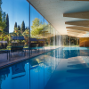 Entspannen am Cristallo Pool ©Du Lac et Du Parc Grand Resort