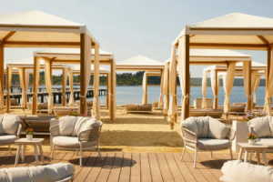 Private Cabanas am Palace-Strand ©Minor Hotels