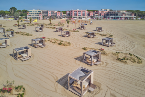 Exklusiver Familienstrand in Caorle ©Cavallino Bianco Caorle Venezia