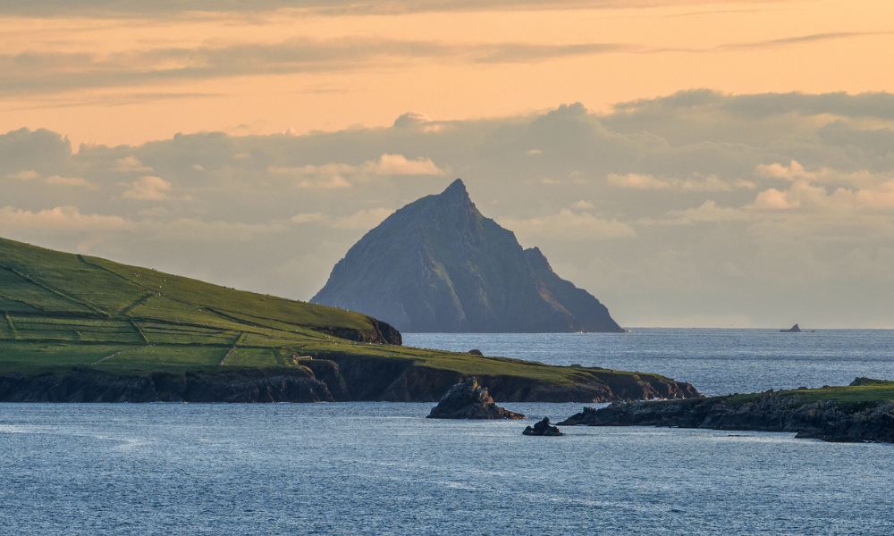 Tourism Ireland_Skellig Michael ©Island Slea Head Drive Dingle Peninsula County Kerry Gareth Wray for Tourism Ireland