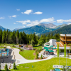 Zugspitz_Resort_Aussenansicht_Sommer.png