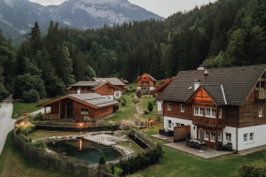 Naturchalets-am-Gradenbach-mit-Badeteich.png