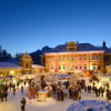 Hellbrunner_Adventzauber_vor_Schloss.png