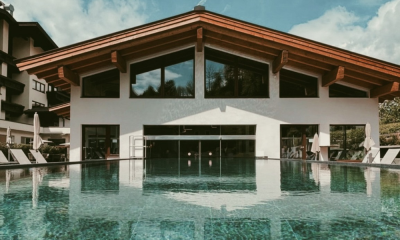 Der_wunderschöne_Pool.png
