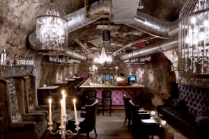 Gin_Bar_Stollen_1930.png