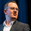 Andreas Diermeier bei einem Vortrag über Geldanlage und Anlegerverhalten
