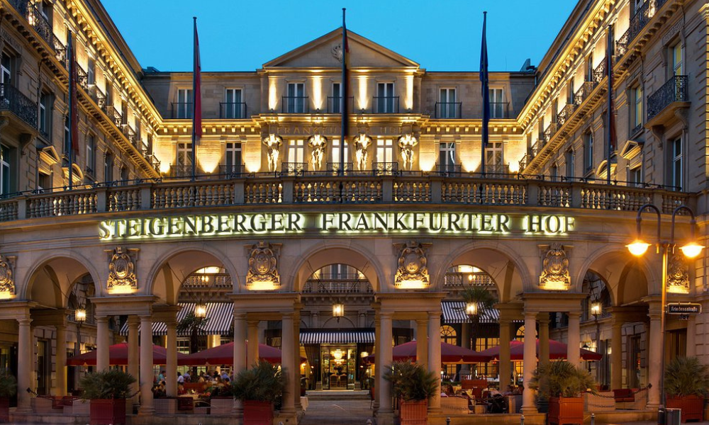 Außenansicht_Frankfurter_Hof.png